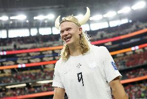 鲁尼:哈兰德和加布里埃尔对决很精彩 哈兰德证明自己属于世界杯