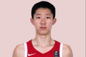 媒体人:立陶宛研究张宇辰的投射 知道他瘦弱对抗不足 提前给对抗
