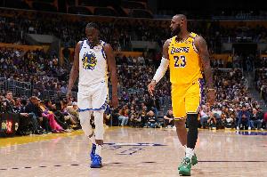 蜘蛛直播_蜘蛛免费NBA在线直播_蜘蛛足球无插件高清观看