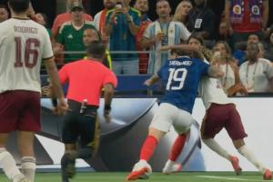 世界杯直播在线观看CCTV5_世界杯视频无插件直播_世界杯高清直播