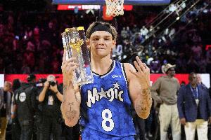蜘蛛直播-免费无插件直播在线观看_蜘蛛直播nba免费高清现场直播