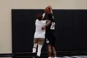 劲球直播_足球赛事直播_篮球赛事直播_NBA|CBA|英超直播