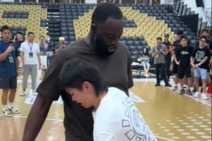 蜘蛛直播_蜘蛛免费NBA在线直播_蜘蛛足球无插件高清观看