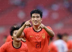 彭啸:现在还不是遗憾、难过的时候,我们需要齐心协力拿下奖牌