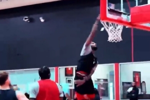 蜘蛛直播_蜘蛛直播足球在线观看_蜘蛛直播NBA高清直播