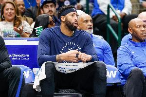 奇才记者:富保罗正为浓眉试探市场 但NBA没有球队愿给他顶薪