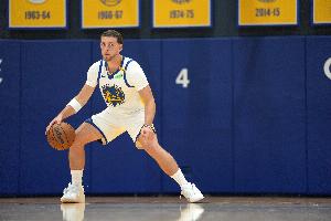 Siegel:勇士盼用1800万以下年薪合同留波杰 球员团队索要2000+万
