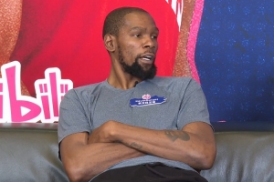 哪位队友传球最好?KD:名人堂队友水平相同 哈登/欧文/库里/威少