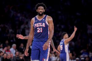 恩比德:我小时候在家乡怎么吃都不长肉 后来吃美国食物就涨体重