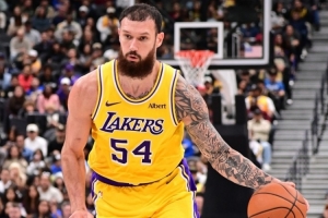 蜘蛛直播-免费无插件直播在线观看_蜘蛛直播nba免费高清现场直播